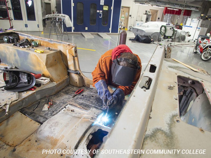 SCC students in the Automotive Collision Repair and Restoration area Thursday April 14, 2022 on the campus in West Burlington, Iowa. [John Gaines Photography]